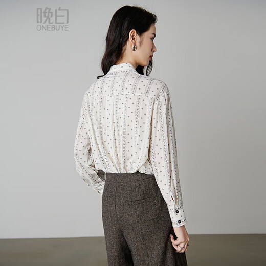 Late White New Product 2025 Autumn Temperament Printed Shirt Skin Friendly Elastic Casual Lapel Shirt Women Color M