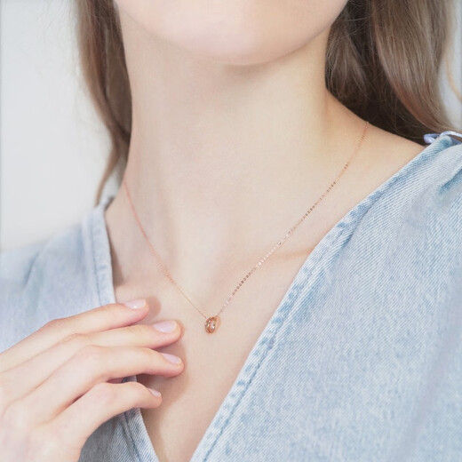 Chow Sang Sang Double Ring K Gold Necklace 18K Red Gold Double Ring Interlocking Pendant with Chain 91873U Pricing 47cm