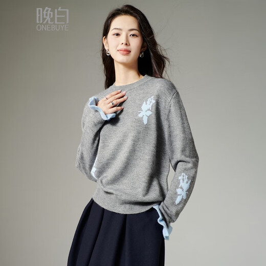 Late White New Product 2025 Autumn Gentle Age-Reducing and Younger Sweater Comfortable Loose Fashionable Versatile Knitted Sweater Women Gray M
