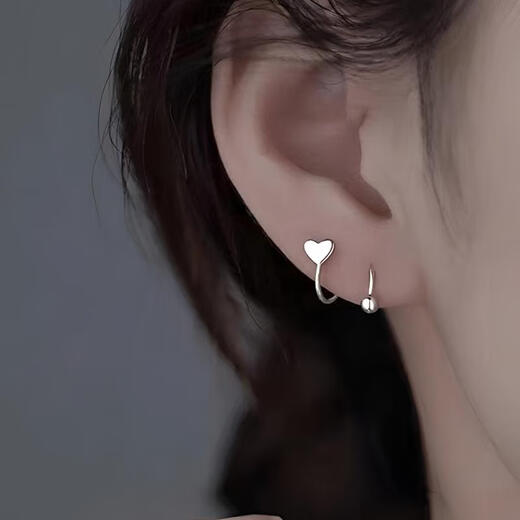 YKINCASL Old Phoenix 9999 sterling silver earrings to support pierced ears, temperament, trendy ear bone stud earrings, no need to take them off when sleeping, S999 sterling silver round beads, the same style as Lao Fengxiang