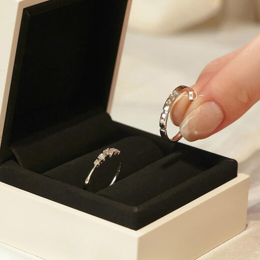 MZMZ platinum couple ring pt950 platinum engagement diamond ring, pair of rings, Valentine's Day birthday gift for boyfriend and girlfriend, local warehouse/next day delivery-Light luxury star candy whispering couple ring