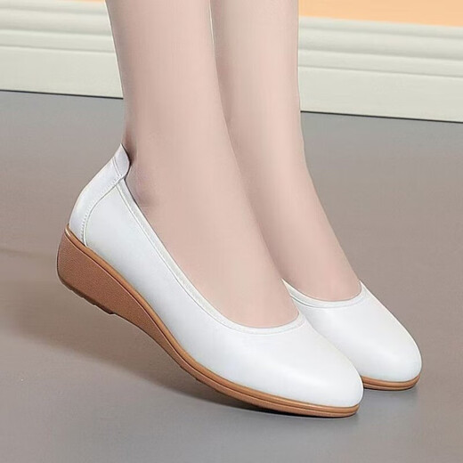 2026 New Spring and Autumn Mother's Shoes, Wedge Heels, Soft Leather Non-Slip Work Shoes, Women's Leather Shoes, Black 37