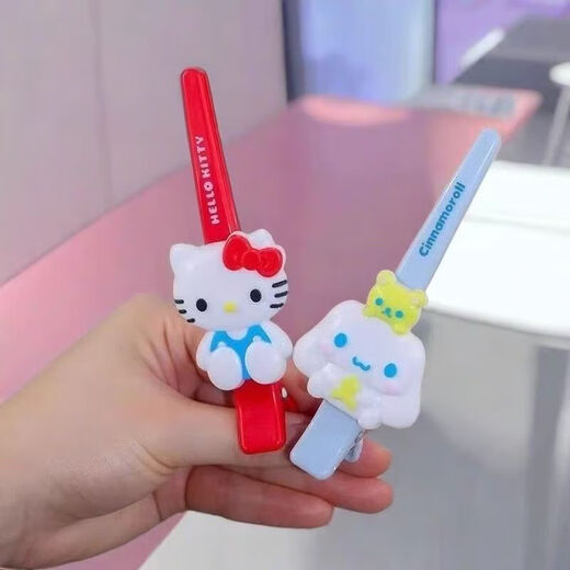 Cute hair bangs hair clip hair accessories summer kt cat cinnamon dog hair clip Sanrio duck clip full of vitality sweet must-have four types one each