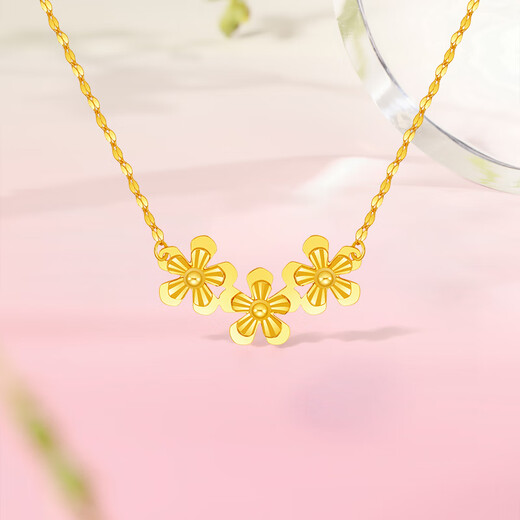 Saturday Fortune (ZLF) Yellow 18K Gold Necklace Women's Flower Pendant Simple Temperament Light Luxurious Colored Gold Necklace as a Holiday Gift for Your Girlfriend Necklace (40+5cm adjustable) about 1.1g