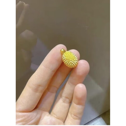 MHFDO treasure girl four-leaf clover pendant for women, niche sense, light luxury, 18k gold color blessing pendant, little fat blessing (gift box)