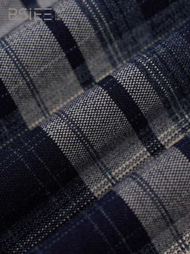 BSIEEBSiEE 2025 winter new style lapel POLO long-sleeved classic plaid single pocket casual plaid shirt navy M