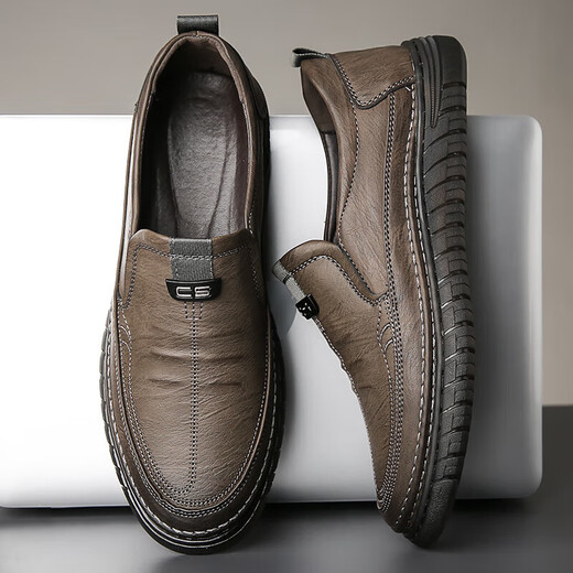Factory direct sales leather shoes men's formal shoes business casual shoes genuine leather soft sole non-slip driving shoes dad shoes khaki 42
