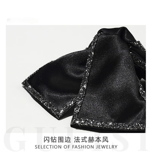 奥黛丽赫本蝴蝶结抓夹女2025新款高级感发夹后脑勺大号鲨鱼夹头饰 黑色缎面碎钻三角约13cm