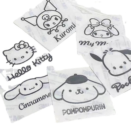 La misma pegatina para la celebridad de Internet Sanrio Pacha Dog Kulomi Metal Style Patinas pequeñas Teléfono móvil Mini pegatina decorativa Material Pegatina de agua Copa de agua Pegatina blanca y combinada [6 modelos 2 piezas cada una] 7.5*6.5cm