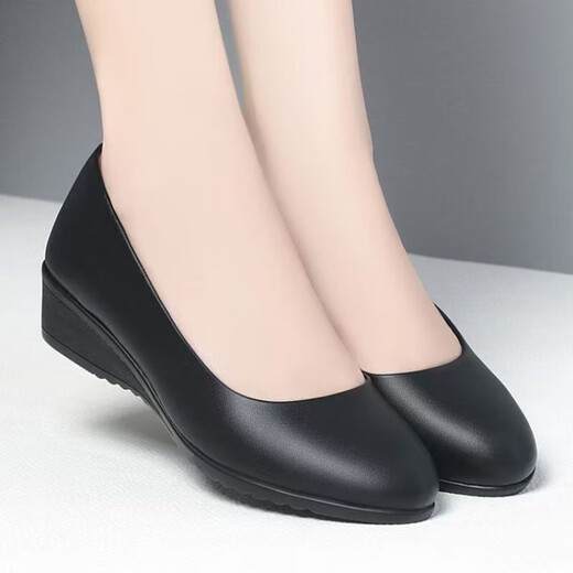 2026 New Spring and Autumn Mother's Shoes, Wedge Heels, Soft Leather Non-Slip Work Shoes, Women's Leather Shoes, Black 37