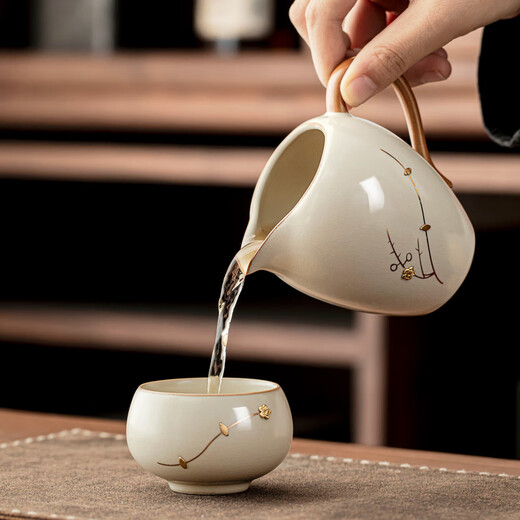 Tangfeng Ru Kiln Tea Set with Tea Tray Gift Box Household High-end Tea Maker Full Set Birthday Housewarming Gift for Elders Curium Nail Luohan Suyu Xishi Pot 12 Heads (Brown Leather Box)