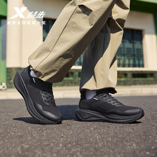 Xtep Backing Running Shoes Sports Shoes Men's Winter Waterproof Lightweight Shock Absorbing Rebound Anti-Slip Casual Jogging Shoes Black