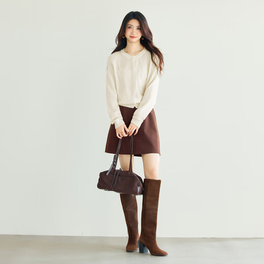 Eveli (eifini) endorsed by Jiang Xin, ingenious hand-crocheted eifini all-wool round-neck white knitted cardigan 25 winter new off-white M