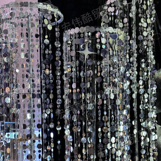 Fantasy Korean wedding props silver sequins mirror round sequins hanging wedding arrangement decoration stage decoration curtain silver disc string 1 meter long (sag height) 1 piece (3cm+5