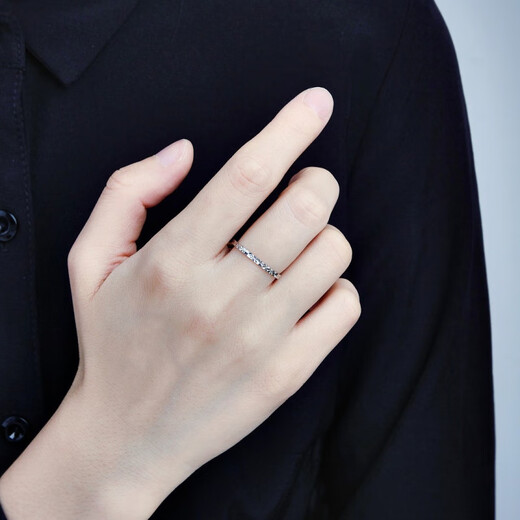 Laofu gold platinum ring, car flower ring, gift for girlfriend, gift for others, 12 rings, about 1.46g