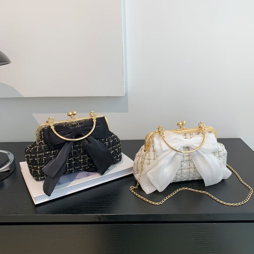 Mode frauen Taschen 2025 Neue Koreanische Stil Schulter Umhängetasche Einfache Kette Tasche Unterarm Tasche Casual Westlichen Stil Wolke Tasche Beige