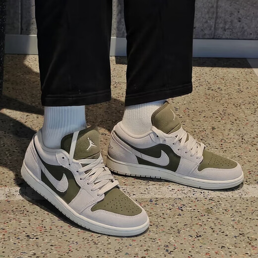 Nike Basketball Shoes Men's Summer New Air Jordan 1 Low AJ1 Joe 1 Casual Low-top Sports Shoes HV4089-201/Sail White/Medium Olive Green/Light Earth Brown 40
