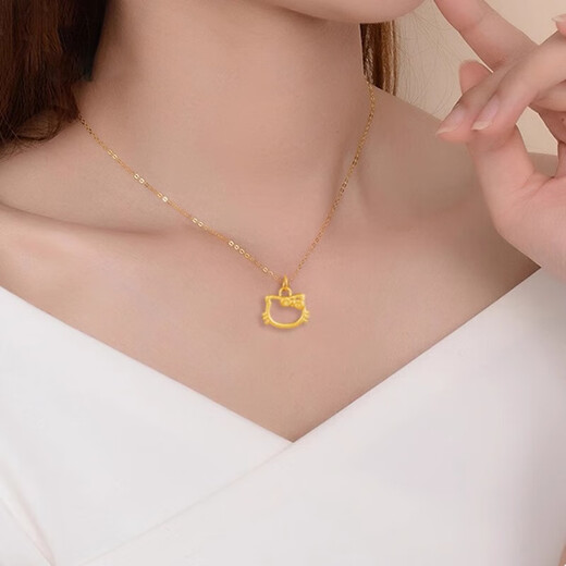 Chow Tai Sang pure gold 999 Kitty carved cat gold pendant hellokitty bow platinum bracelet gold KITTY cat pendant + 18k titanium gold chain (long-lasting color)
