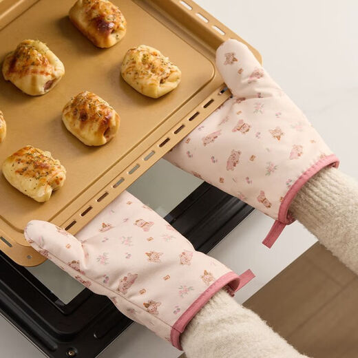 Yong Huan Mi Li Feng Wu Thickened Microwave Oven Gloves High Temperature Resistant Oven Insulated Anti-scalding Gloves New Kitchen Baking Tools Tea Break Bear Insulated Gloves 2 Pack
