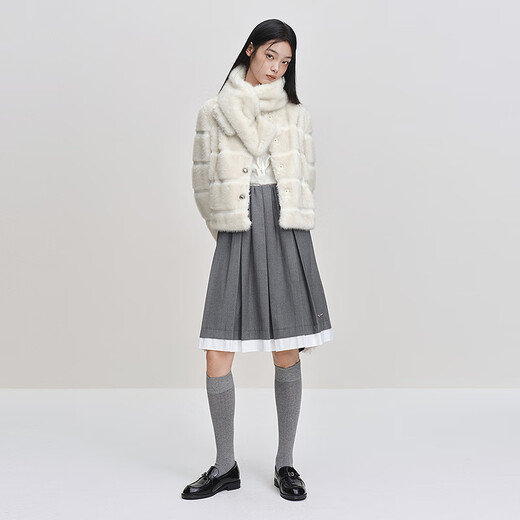 Leding round neck pearl button textured fur coat winter new thickened cute striped short coat with scarf off-white (ready in stock) S