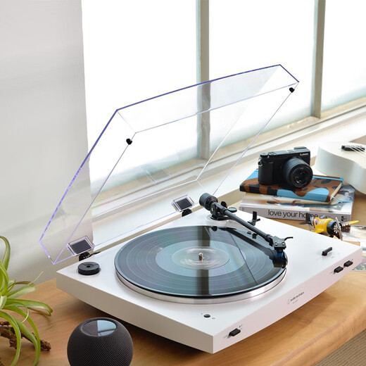 Audio-Technica LP3XBT Audio-Technica Bluetooth vinyl record player professional audio retro record player record player Bluetooth record player LP3XBT white