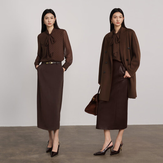 Eveli (eifini) Jiang Xin endorses Eveli's classic polka dot elegant streamer fashion versatile shirt 2025 winter new small top women's coffee M 105-115Jin Jin is equal to 0.5 kg