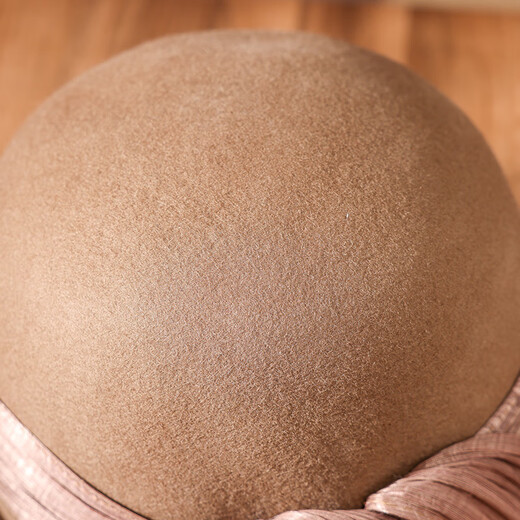 Buta Hat Women's Autumn and Winter Handmade Flower Top Hat Bere Warm Wool Felt Top Hat Versatile Fashion Retro Camel