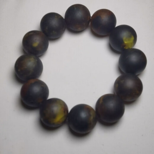 Oral ten-leaf natural medicine apothecary amber Buddha beads bracelet beeswax rosary beads genuine cultural toy for men and women apothecary amber cypress niche bracelets amber 19mm