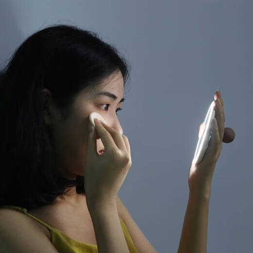 He Jiangong MUID handheld makeup mirror portable charging portable led makeup mirror with light for girls, apricot white, stepless dimming + light lock key + mirror silicone cover