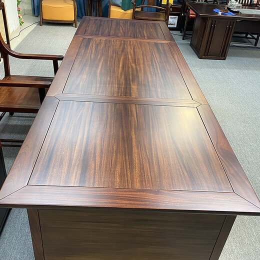 Black gold executive desk, all solid wood office desk and bookcase combination, new Chinese style boss desk and chair, high-end leadership desk, leader 2.8m desk