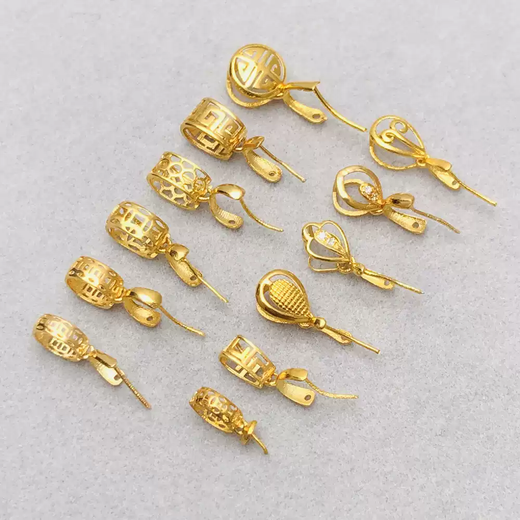 18k gold buckle melon seed buckle emerald beeswax pendant buckle money blessing clip buckle Au750 Ruyi gold buckle accessories hollow style thickened