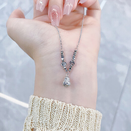 Beijing Gold Trading Center Co., Ltd. Platinum Necklace PT950 Gourd Coiled Platinum Pendant Clavicle Chain Birthday and Valentine's Day Gift for Girlfriend and Wife Fulu Lian Gourd Coiled Approximately 5.81g