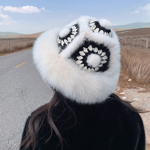 Yinghui's new temperament mink fisherman hat for women in autumn and winter, warm fox fur hat, cute face-showing small real fur lion hat, off-white, one size fits all