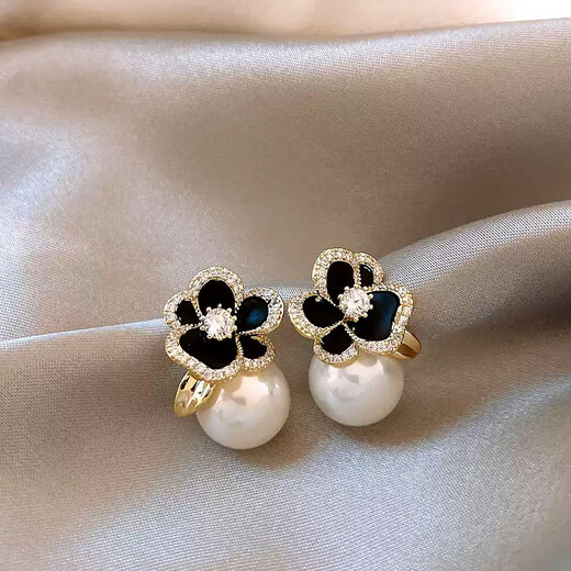 Idel Camellia Pearl 2025 New Earrings Women's High-end Sweet Petal Earrings Suitable for Round Face Earrings Gift E4122 Palace Style Camellia Earrings