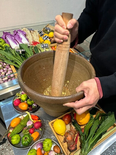 Raft core garlic pounder stone mortar old-fashioned Laos bowl cold salad pounded chicken feet grinder manual medicine jar sand mortar No. 10 + with stick