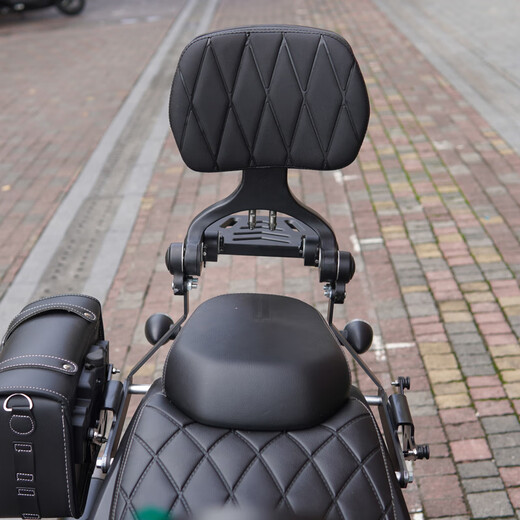 Zhuanying 26 years old QJ Qianjiang flash 600V2 guard bar original parts side bag rear backrest tail bag anti-scalding cover non-destructive installation mobile phone holder (U-shaped handlebar model)
