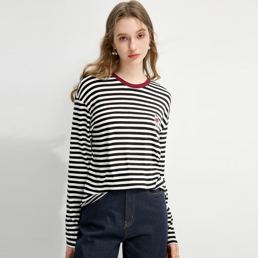Qiushui Yiren Fashionable Simple Striped Top 2025 Spring New Commuting Style Contrast Color Ribbed Collar
