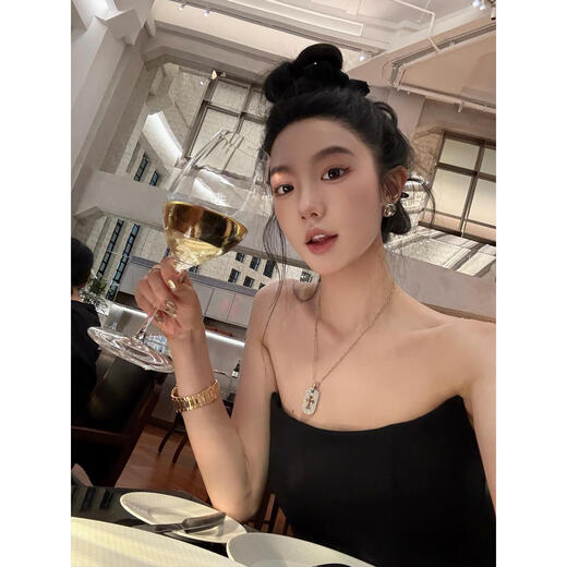 Ouyang Fishbone Breast Pad Integrated Outerwear Shirt Women's Autumn New Design Niche Hot Girl Sleeveless Top Black S