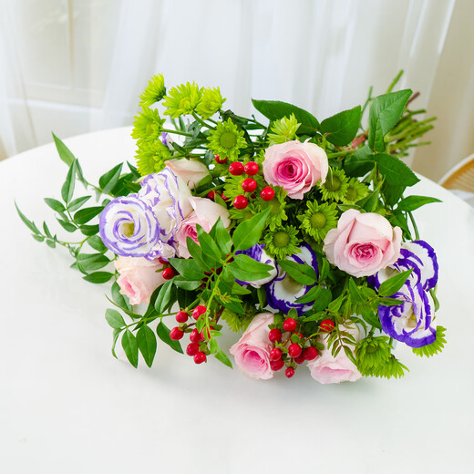 Jingdong Flowers (Zen Lotus Heart)-Kunming Flower Base Straight Hair Roses Lily Multi-head Bouquet Flowers Straight Hair Source