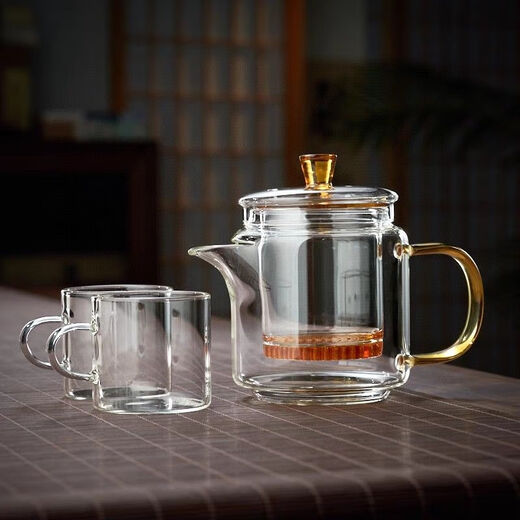 Light luxury water set, high borosilicate heat-resistant glass tea set, teapot, household tea water separation teapot, good-looking yellow teapot + two cups for free