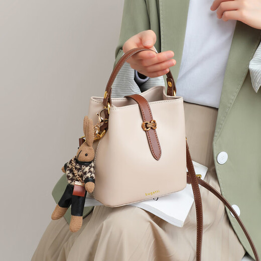 Bugatti (BUGATTI) Bags Women's Bags Women's Bucket Bags 2025 New Light Luxury Single Shoulder Crossbody Bags Birthday Gifts for Wife and Girlfriend Sea Salt White Gift Box