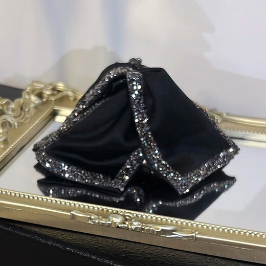 奥黛丽赫本蝴蝶结抓夹女2025新款高级感发夹后脑勺大号鲨鱼夹头饰 黑色缎面碎钻三角约13cm