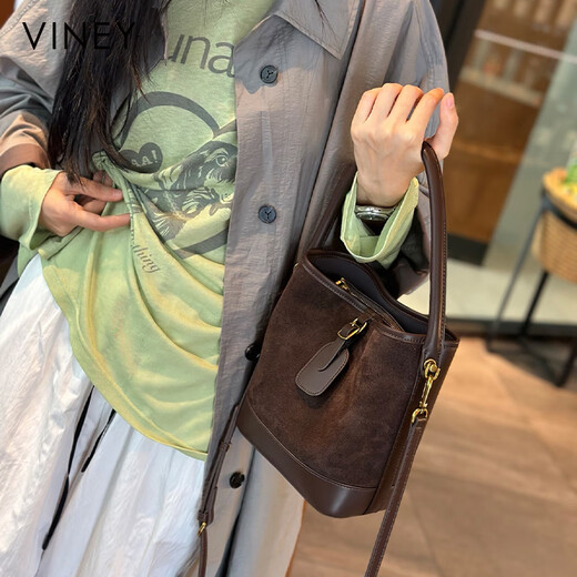 Viney cowhide bucket bag women's bag new crossbody bag high-end birthday gift for girlfriend and wife brown practical light luxury single shoulder large bag large capacity commuter fashion versatile casual handbag