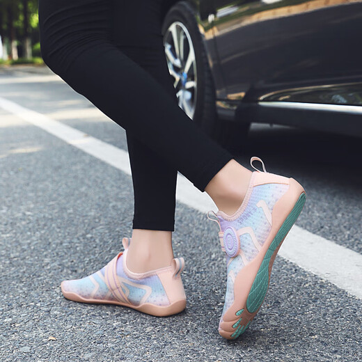 Beach wading shoes for men and women, outdoor rafting shoes, river tracing shoes, non-slip, anti-cut, quick-drying swimming and diving shoes, fitness yoga 732, dark blue orange 42