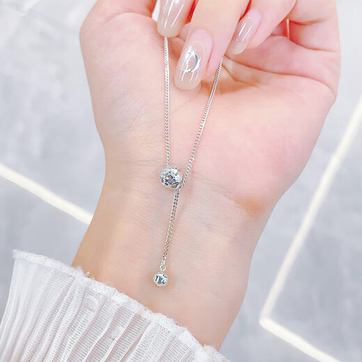 Lao Fengxiang platinum necklace with ball Bing crushed ice beads tassel set chain as a gift for girlfriend platinum jewelry platinum about 5.48g