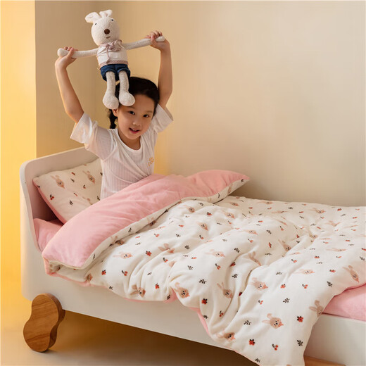 Yalu Class A milk velvet winter quilt thickened children's bed quilt kindergarten nap blanket quilt soy quilt core household removable and washable Sweet Rabbit Paradise Class A maternal and infant grade skin-friendly and can sleep naked 100x120 Velvet quilt cover + quilt core About 1.8Jin Jin equals 0.5kg