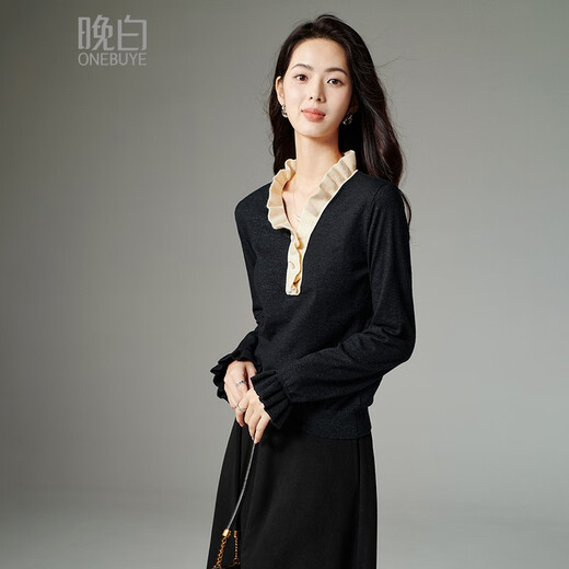 Late White New Product 2025 Autumn New Design V-neck Lace Sweater Feminine Style Versatile Slim Sweater Black M