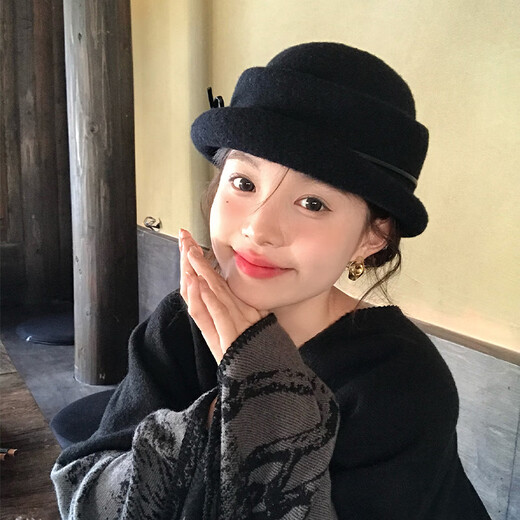 Lu Shanwu hat women's new style foreign-style top hat Hepburn style beret black fisherman hat Japanese style versatile and small face, high-end black leather rope style (56-58cm)