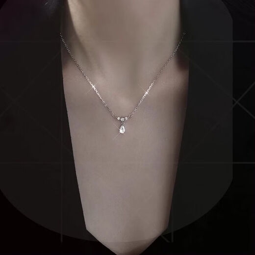 PT950 platinum necklace women's new high-end platinum diamond ins clavicle chain 520 birthday gift for girlfriend 1.0g water drop diamond necklace