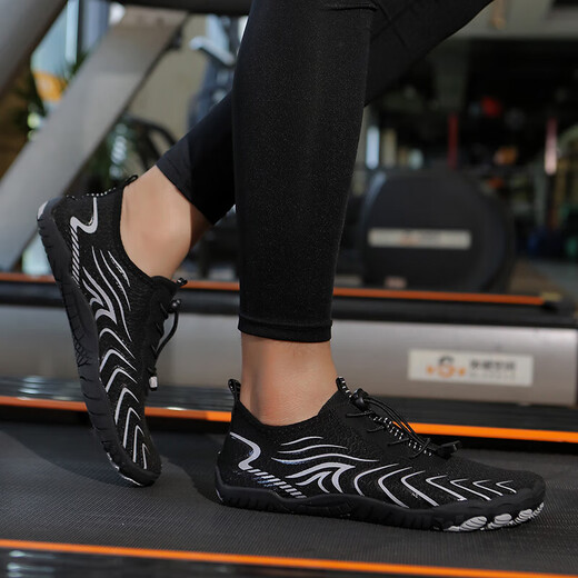 2025 outdoor river tracing shoes for men and women in summer mesh breathable couple sports non-slip wading shoes hiking shoes fitness shoes C801 black 43